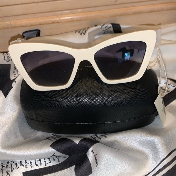 NWT Designer Sunglasses!! - Picture 1 of 9